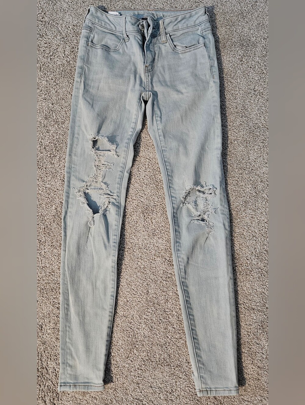 Juniors American Eagle Size 0 Distressed Jeans